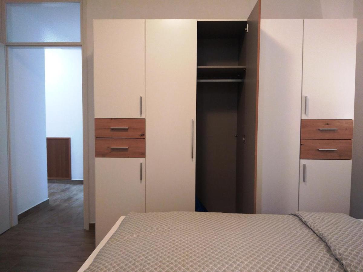 Daal Apartment Roc Luaran gambar