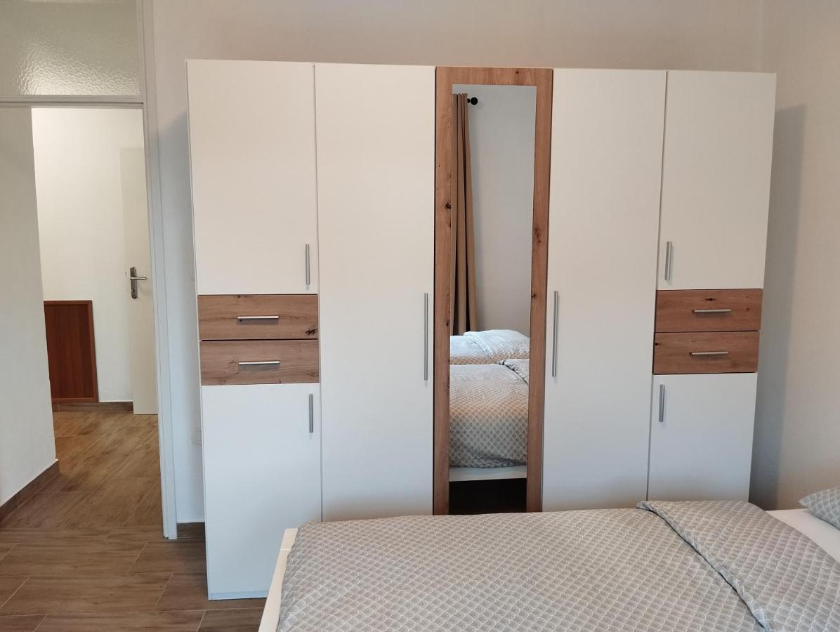 Daal Apartment Roc Luaran gambar